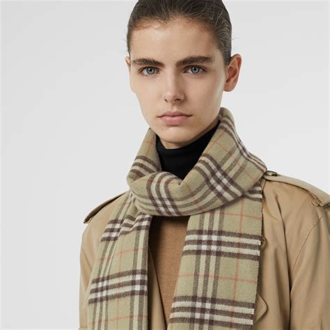 burberry classic scarf|most popular burberry scarf.